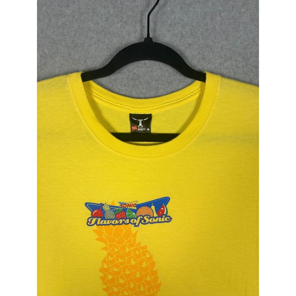 Sonic Drive-In Flavors Graphic Tee Yellow Pineapple XL Y2K Employee Beefy-T - Picture 4 of 8